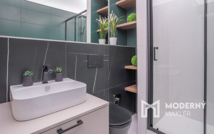 Na prenájom štýlový 2-izbový byt  vo vyhľadávanej lokalite Starého mesta