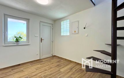 Na predaj chata s panoramatickým výhľadom na Bratislavu