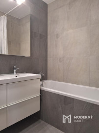 Na predaj moderný 3.izbový byt v Bratislave na Račianskej ulici.