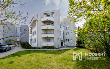 Na predaj luxusný mezonet s terasou a garážou v Starom meste