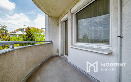 Na predaj luxusný mezonet s terasou a garážou v Starom meste