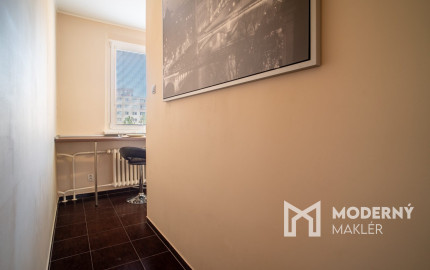 Na prenájom vkusný 2-izbový byt v príjemnej časti Dúbravky