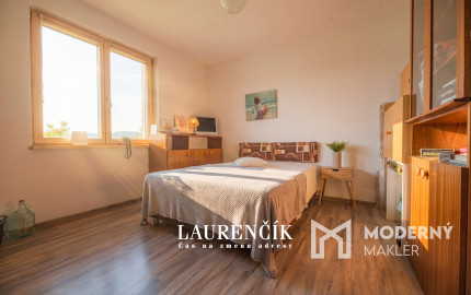 NA PREDAJ | RODINNÝ DOM S VÝHĽADOM NA VRŠATEC - ILAVA, KLOBUŠICE