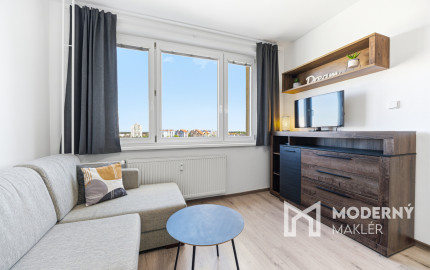 Na prenájom 1-izbový byt v centre Senca + internet a TV v cene