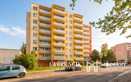 NA PREDAJ | PRIESTRANNÝ  3 -IZBOVÝ BYT NA SIHOTI V TRENČÍNE