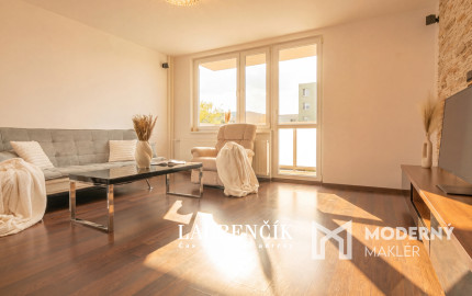 NA PREDAJ | PRIESTRANNÝ  3 -IZBOVÝ BYT NA SIHOTI V TRENČÍNE