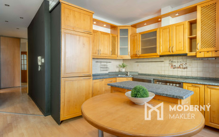 Na predaj veľkorysý 2-izbový byt v Poprade