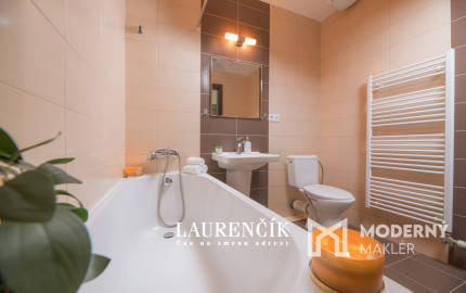 NA PRENÁJOM | 2- IZBOVÝ BYT S PARKOVACÍM MIESTOM, VILLA PARK - TRENČÍN