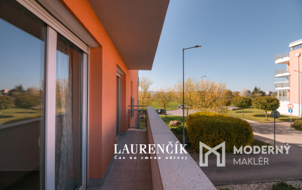 NA PRENÁJOM | 2- IZBOVÝ BYT S PARKOVACÍM MIESTOM, VILLA PARK - TRENČÍN