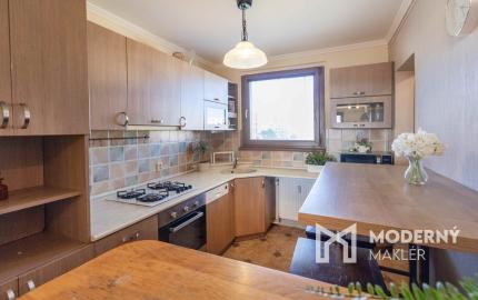 Na prenájom zariadený 3-izbový byt v Dunajskej Strede