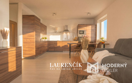 NA PREDAJ | 2 - IZBOVÝ BYT V NOVOSTAVBE S PARKOVACÍM MIESTOM, TRENČIANSKE STANKOVCE