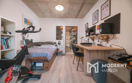 Na predaj 5-izbový rodinný dom v Trenčíne - Zlatovciach