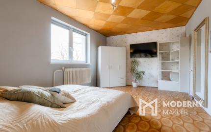 Na predaj priestranný 6-izbový rodinný dom v Oščadnici