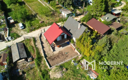 ZNÍŽENÁ CENA:Na predaj chata s panoramatickým výhľadom na Bratislavu