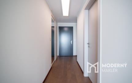 Na prenájom 2-izbový byt so šatníkom, Bratislava – Eurovea Tower