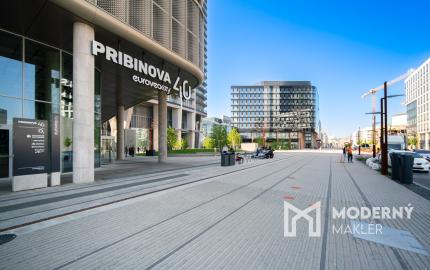 Na prenájom 2-izbový byt so šatníkom, Bratislava – Eurovea Tower