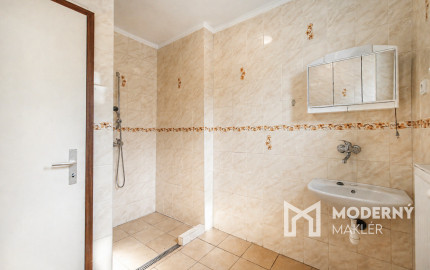 Na predaj 5- izbový rodinný dom v širšom centre Martina