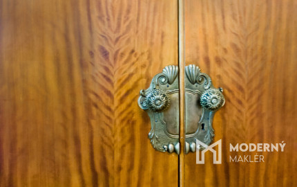 Na prenájom 1-izbový byt v centre Šamorína