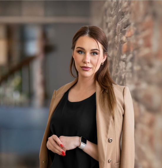 Mgr. Zuzana Juskaninová