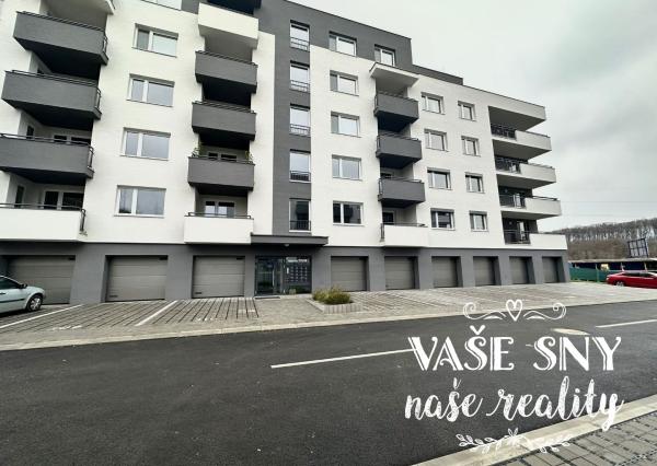 Nový 2 izbový byt Halalovka, s vlastným parkovacím miestom