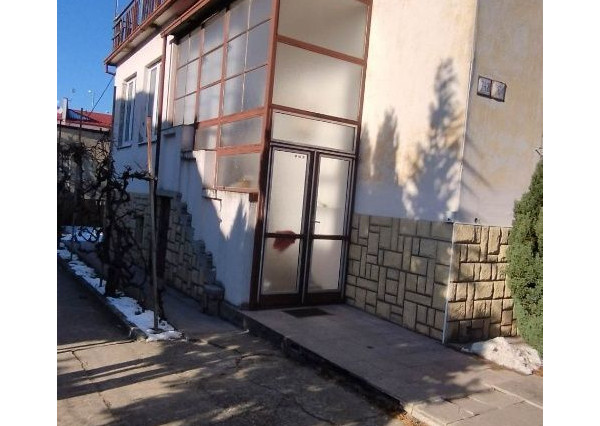 Rodinný dom v centre mesta vhodný aj ako investícia, Trenčín