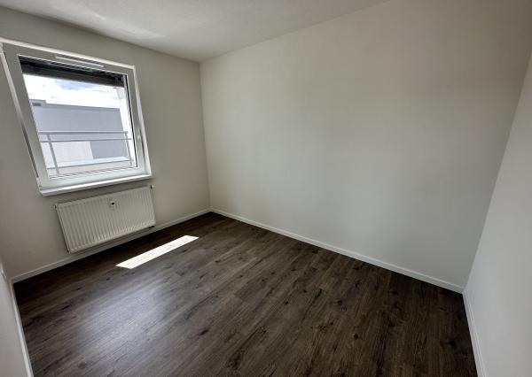 Prenájom luxusného 4izbového bytu s terasou