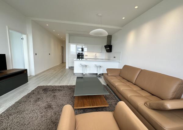 Nadštandardný 3 izbový, kompletne zariadený byt Saratovská, Trenčín