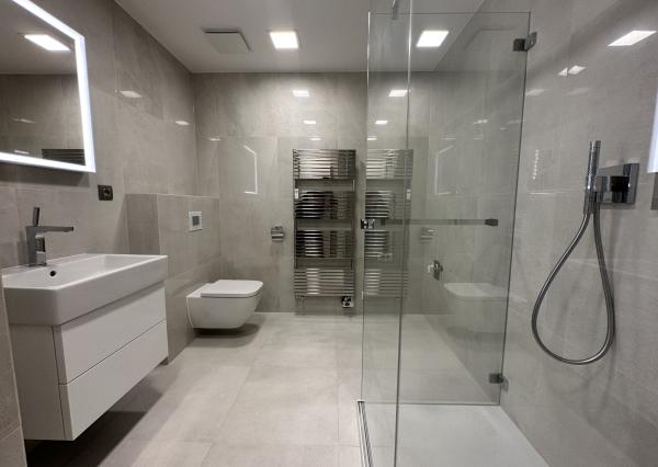 Nadštandardný 3 izbový, kompletne zariadený byt Saratovská, Trenčín