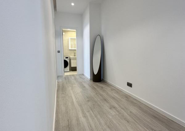 LUXUSNÝ 4 IZBOVÝ, KOMPLETNE ZARIADENÝ BYT, SARATOVSKÁ, TRENČÍN