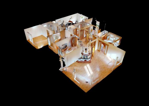 Štvorizbový bungalov s výmerou 162m2 na pozemku 1010 m2, v bezpečnom uzavretom komplexe v centre mesta