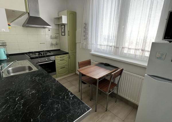 Prerobený 2 izbový byt v Trenčíne, Lavičková ulica, bezproblémové parkovanie