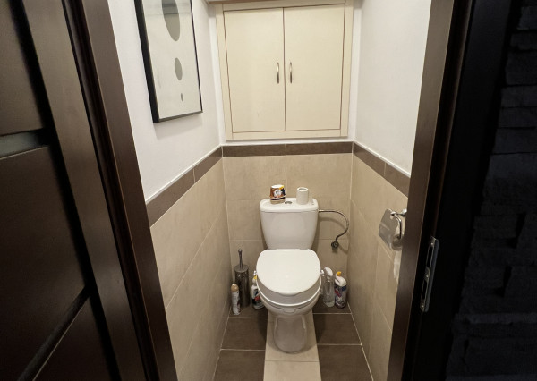 Prerobený 2 izbový byt v Trenčíne, Lavičková ulica, bezproblémové parkovanie