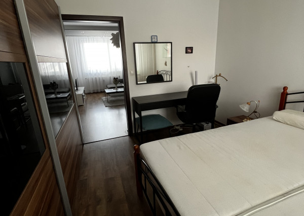 Prerobený 2 izbový byt v Trenčíne, Lavičková ulica, bezproblémové parkovanie