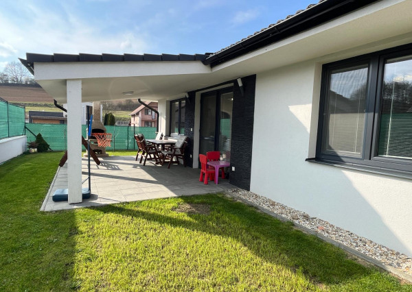 Štvorizbový bungalov v žiadanej lokalite Trenčianske Stankovce