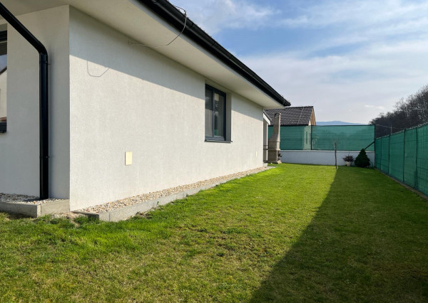 Štvorizbový bungalov v žiadanej lokalite Trenčianske Stankovce