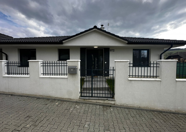 Štvorizbový bungalov v žiadanej lokalite Trenčianske Stankovce