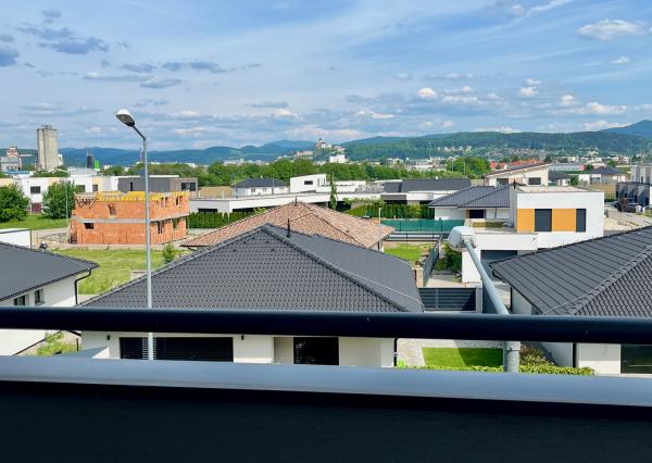 Dvojizbový byt s výhľadom na Trenčiansky hrad