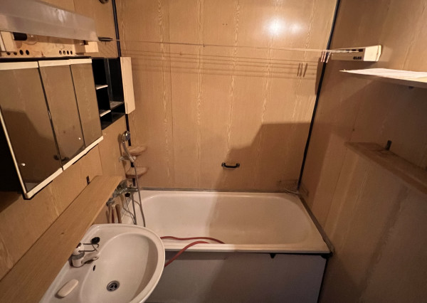 3+1 izbový byt vyhodný na rekonštrukciu, Nemšová