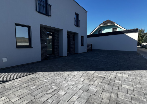 Na predaj novostavba RD s pekným pozemkom v Gabčíkove