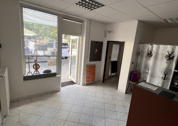 Budova na predaj, pri Rozkvete, 73m2 zastavaná plocha