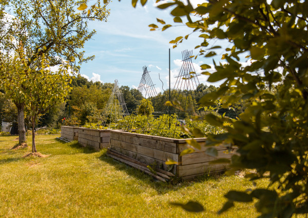 Drevenica, novostavba v obci Cimenná, v srdci prírody