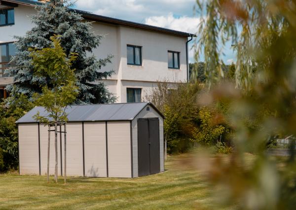 Drevenica, novostavba v obci Cimenná, v srdci prírody