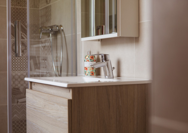 Drevenica, novostavba v obci Cimenná, v srdci prírody