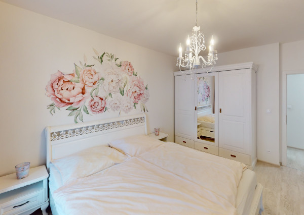 Predaj útulného zariadeného 3-izb. bytu s veľkou terasou