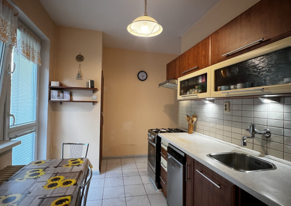 Na predaj veľký 3izb byt s dvoma balkónmi v Novej Dubnici.