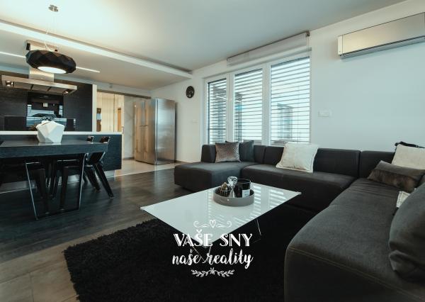 Prenájom 4izb bytu v centre Trenčína s terasou a parkovaním.