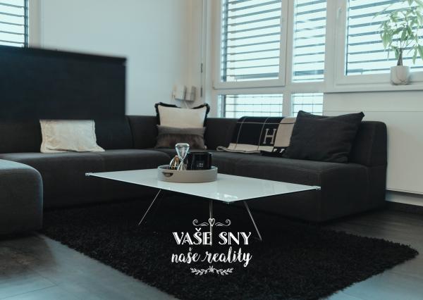 Prenájom 4izb bytu v centre Trenčína s terasou a parkovaním.