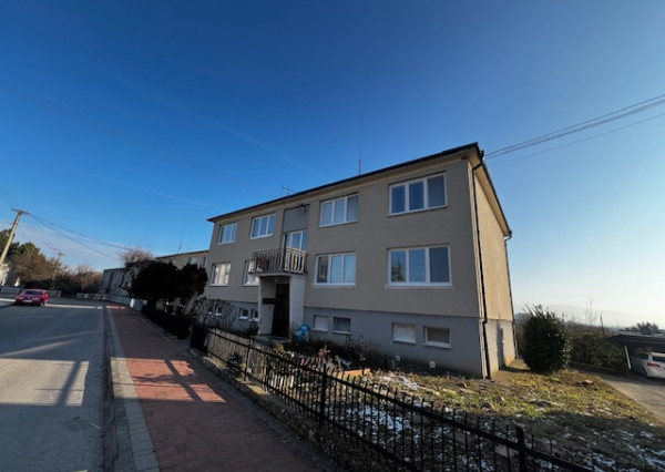 Na predaj 3izb byt s garážou a záhradou v Novom M. nad Váhom