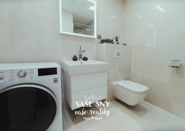 Predaj vkusnej elegancie 4izb bytu s terasou v Trenčíne.