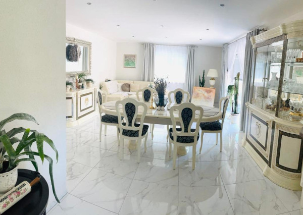 Luxusný rodinný dom na predaj